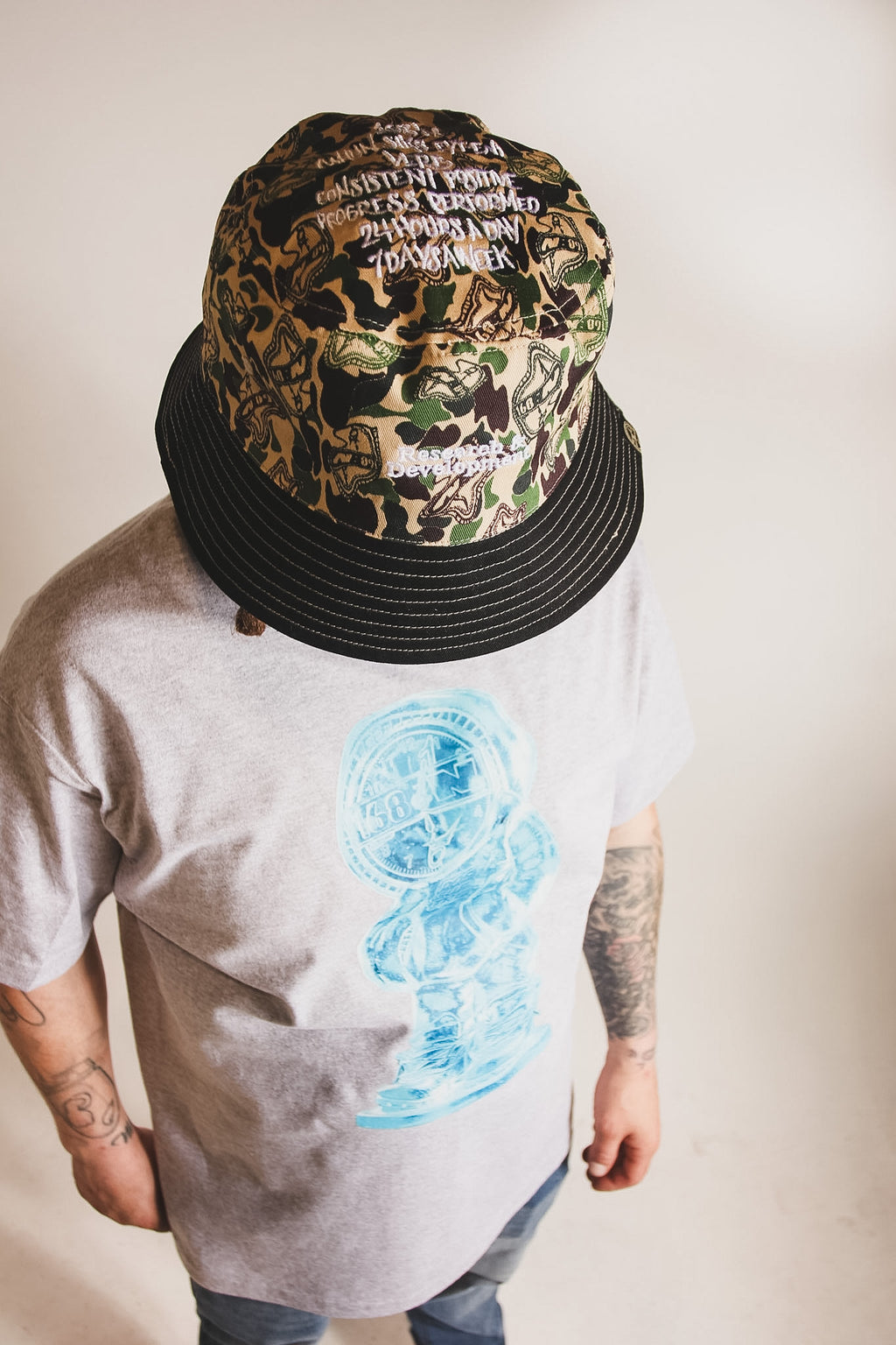 CAMO BUCKET