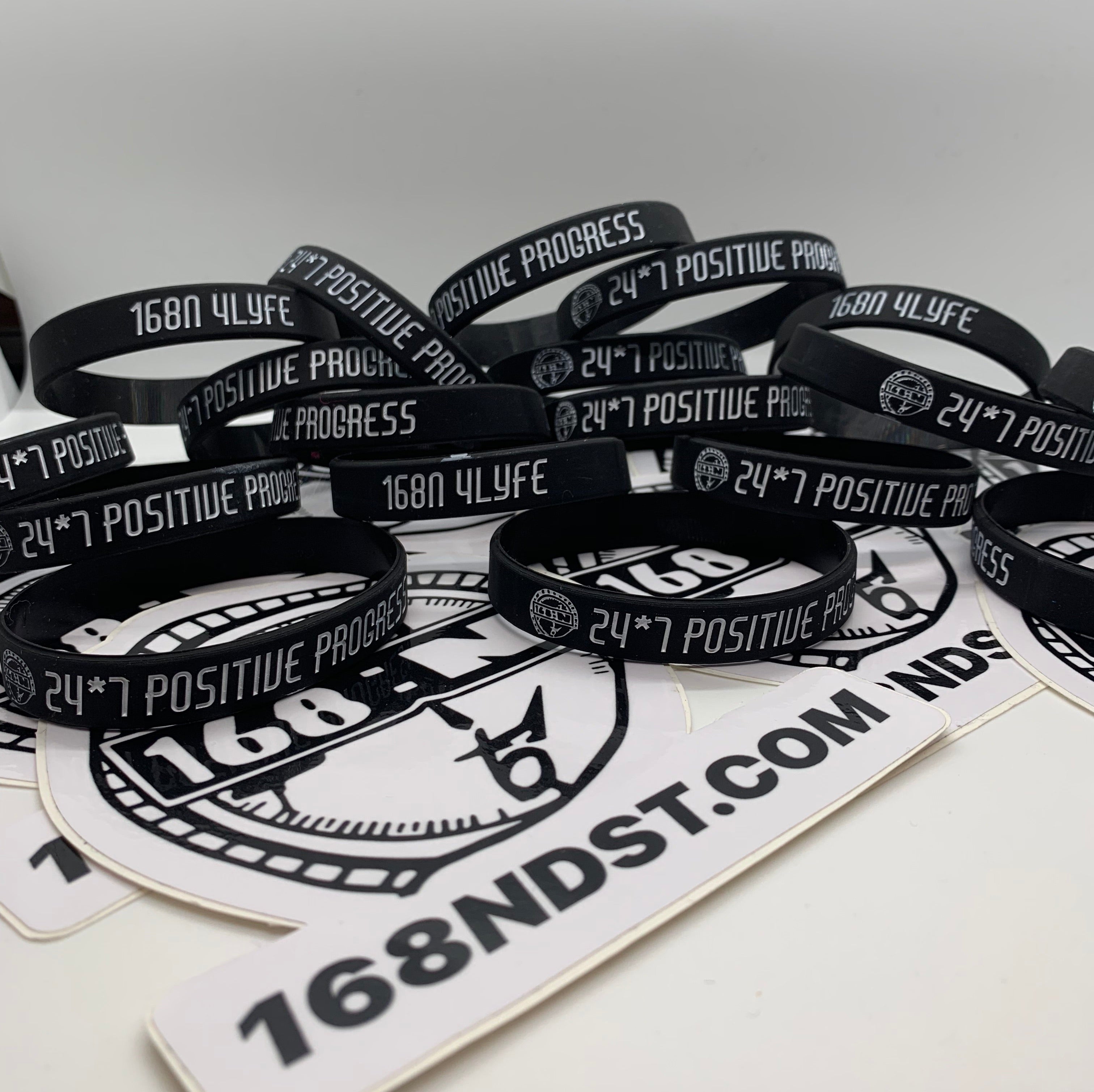 WRIST BAND