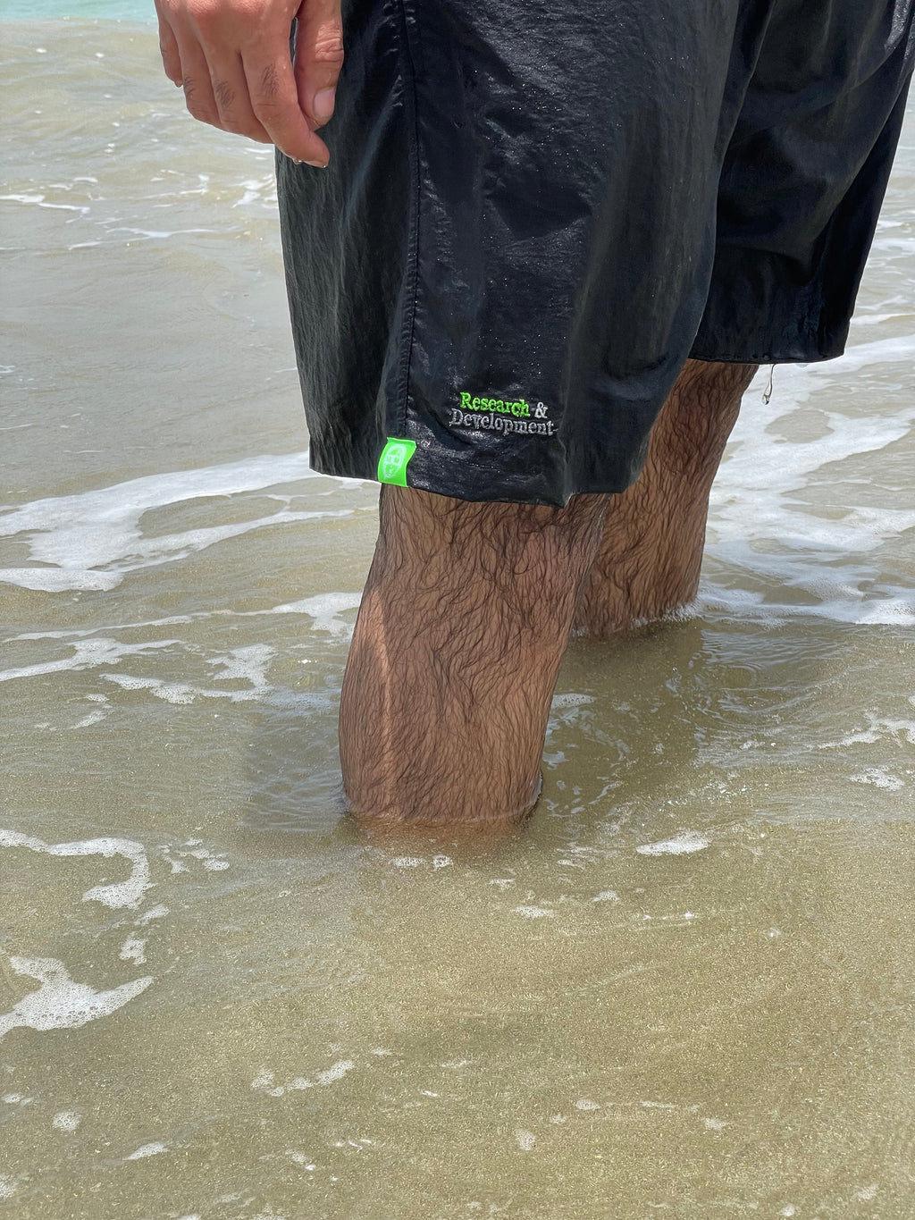 R&D SWIM TRUNKS